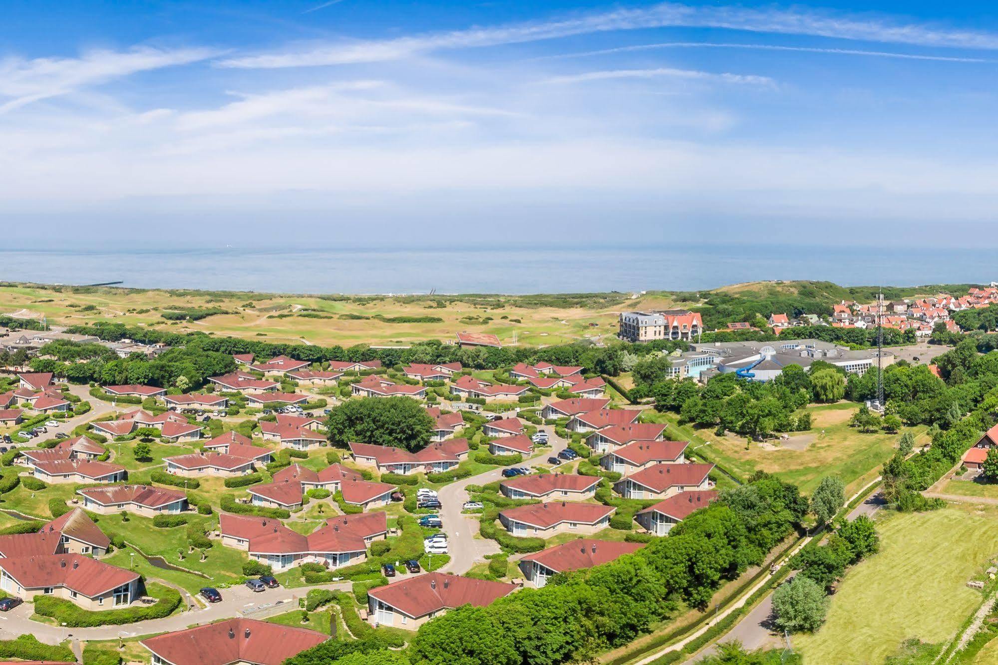 Roompot Hof Domburg Bagian luar foto